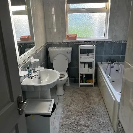 Holiday home To Everything In Mayo Four Bedrooms