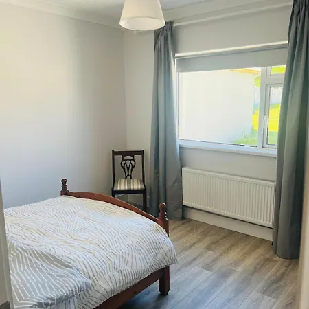 To Everything In Mayo Four Bedrooms Holiday home *